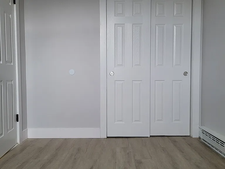 8-10 King St #8 — Photo 5
