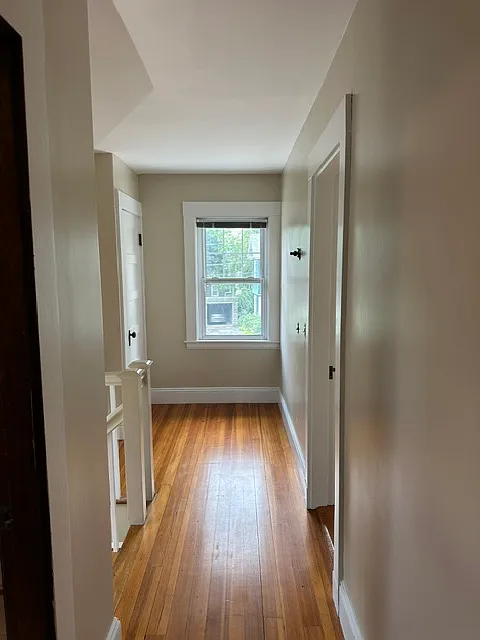 3 bed, 1.5 bath, 1700 sqft, $5,000 — Photo 4