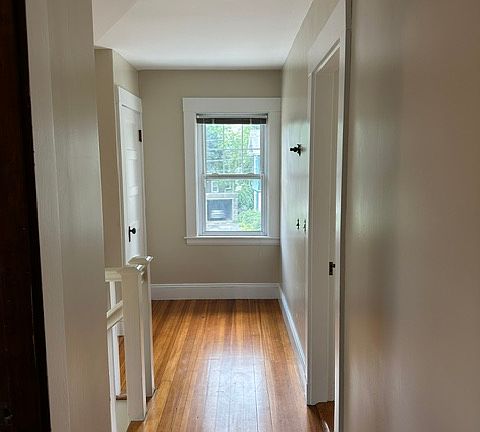 4th image of 30 Washburn St