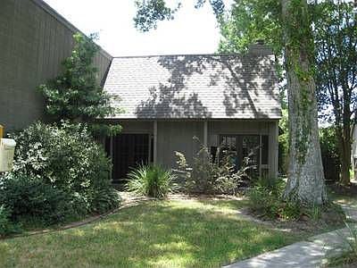 1st image of 683 Lakewood Dr