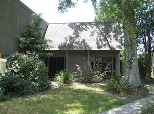 683 Lakewood Dr, Lake Charles, LA 70605