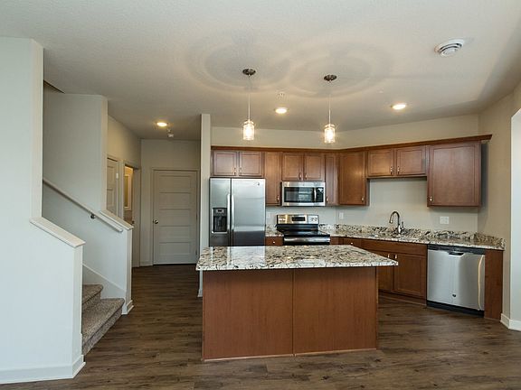 4th image of 2600 Northridge Pkwy Unit 201
