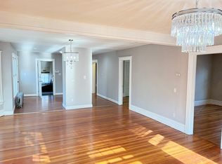 162 Elm St #2, North Attleboro, MA 02760
