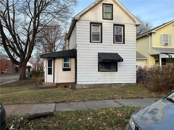 44 Woodward St, Rochester, NY 14605