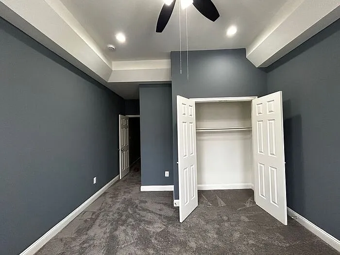 599 N Lakewood Ave — Photo 5