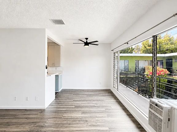 3rd image of 1845 Canyon Dr APT 12