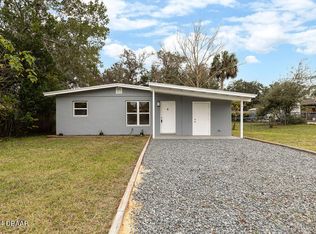 1227 10th St, Daytona Beach, FL 32117