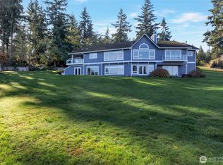 6969 Humphrey Road, Clinton, WA 98236