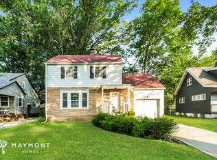 934 Pembrook Rd, Cleveland Heights, OH 44121