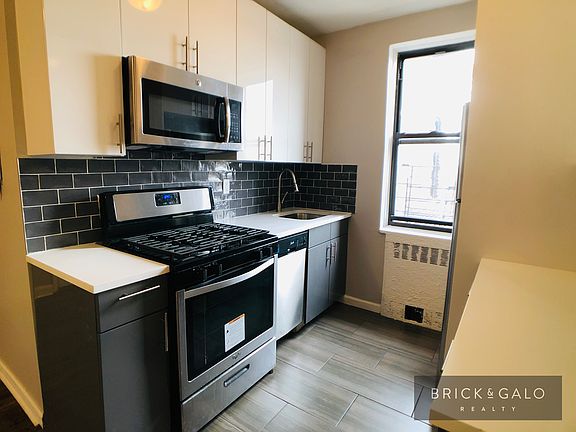 4th image of 3502 Kings Hwy APT D15