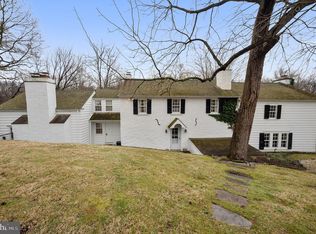 911 N Valley Rd, Paoli, PA 19301