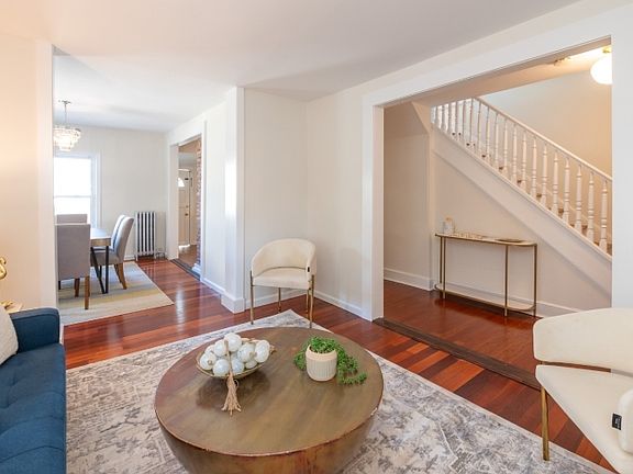 5th image of 229 Lindsley Ave