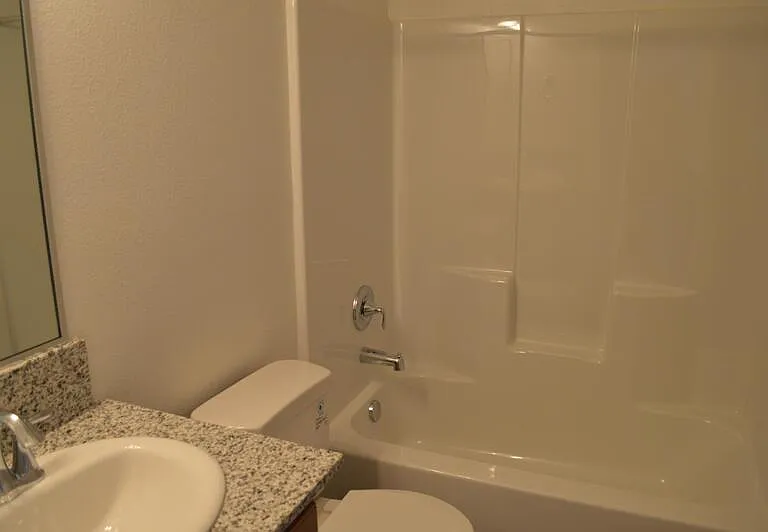 61 Medieval St — Photo 13