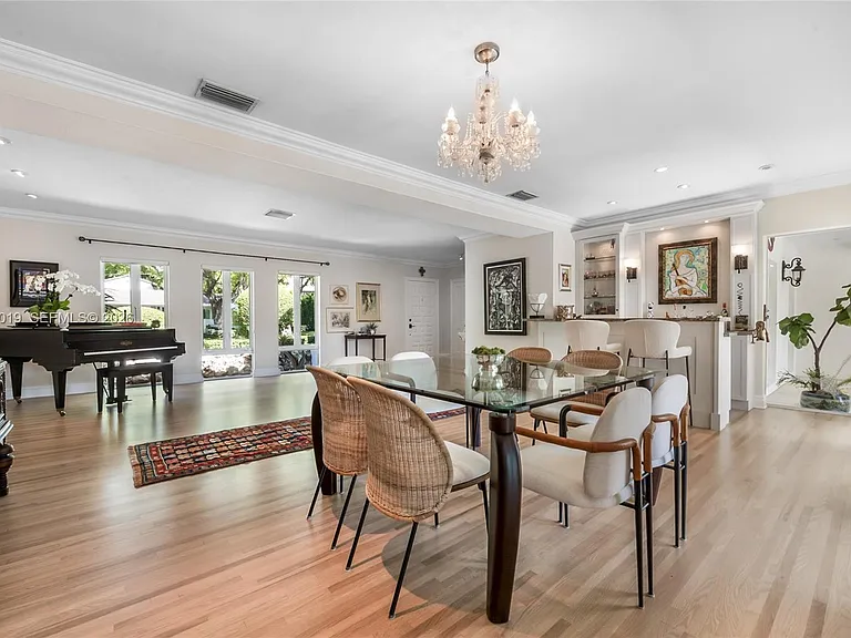 550 Jeronimo Dr — Photo 4