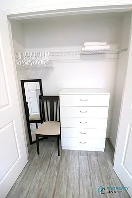 Rented by Property Link Mgmt, LLC | media 23