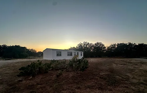 5161 County Road 302 Photo 1