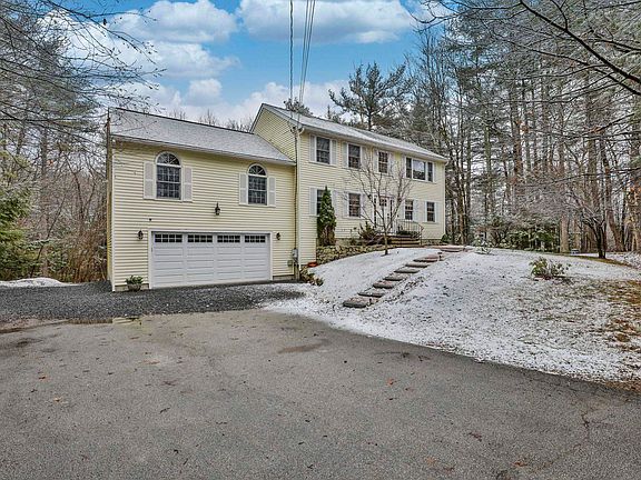 2nd image of 41 Dupaw Gould Road