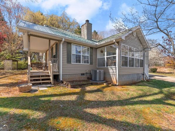 1595 Historic Old Hwy #441, Clarkesville, GA 30523