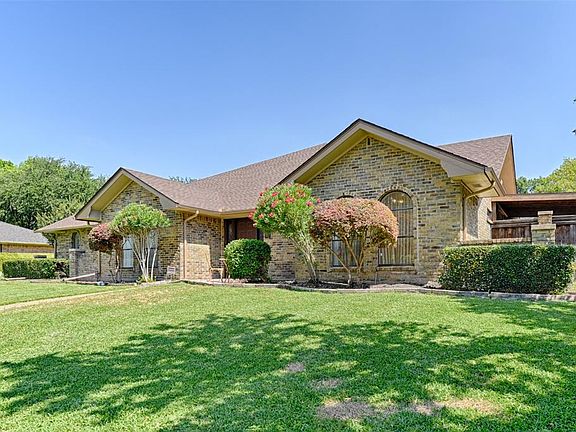 4th image of 709 Gregory Dr