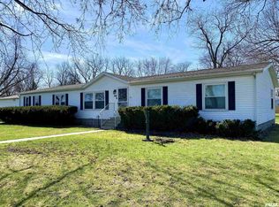 1561 East St, Beason, IL 62512