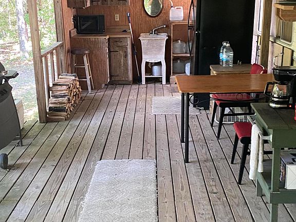 5th image of 1065 Breckenridge Dr