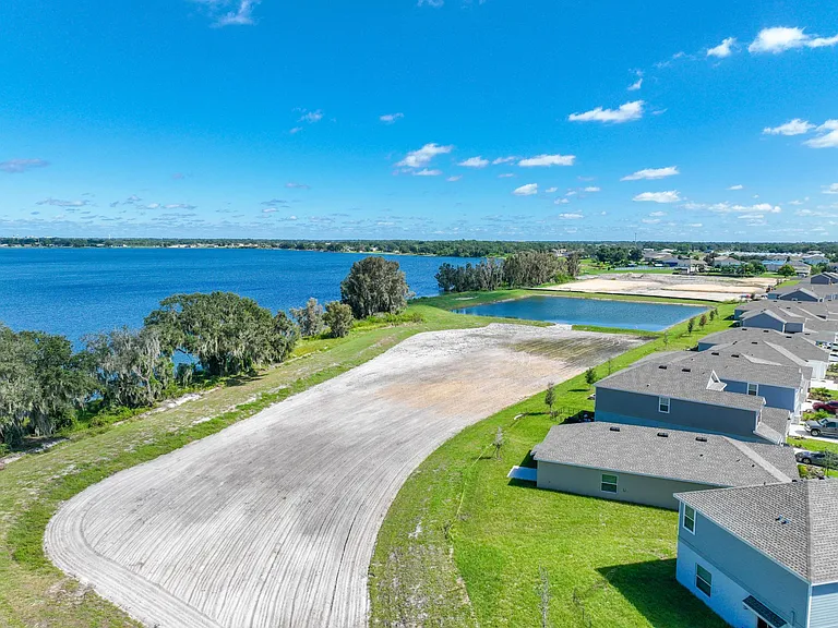 720 Trotters Dr — Photo 15