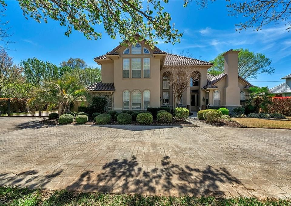 1st image of 3602 Rosebud Dr