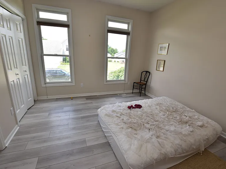 18153 Lisbon Dr — Photo 10