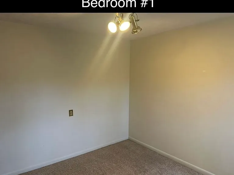 850 Houseman Ave NE #2 — Photo 9