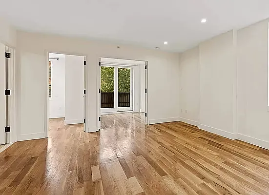 10 Lexington Ave #1B — Photo 1