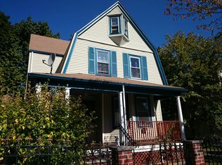 19 Lindsey St, Dorchester, MA 02124