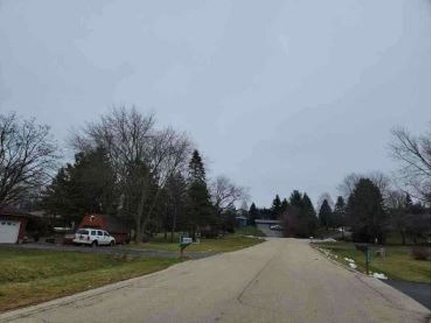 43415 N Scott St, Antioch, IL 60002 Zillow