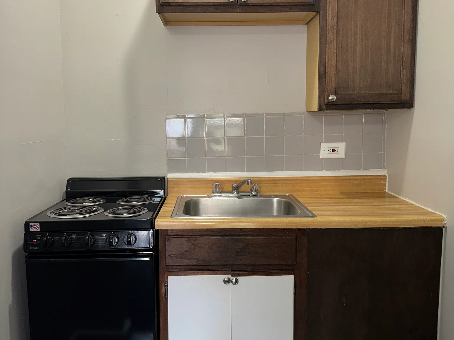 Studio, $1,050 — Photo 3