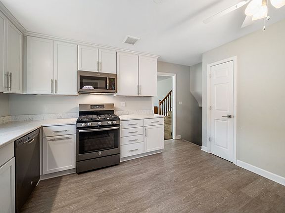 4th image of 1008 Canfield Rd