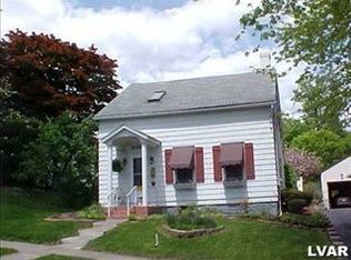 212 W Center St, Nazareth, PA 18064