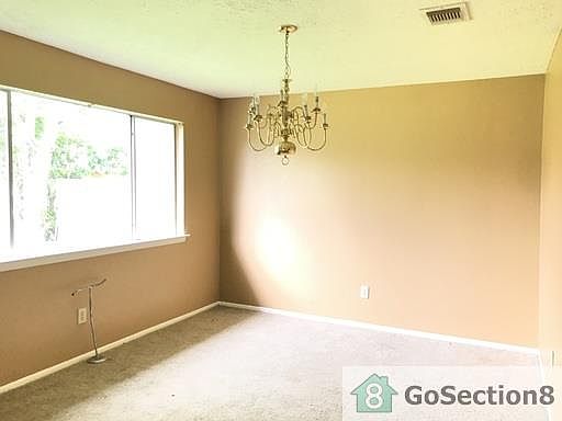 5th image of 1818 Grand Park Dr