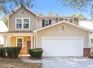 54 Brookview Dr, Newnan, GA 30265