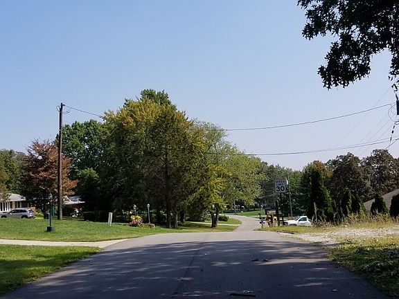 4th image of 30476 N Shore Dr