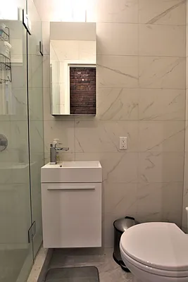 Rented by Bold New York | media 9