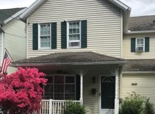 1032 Cooper St, Scranton, PA 18508