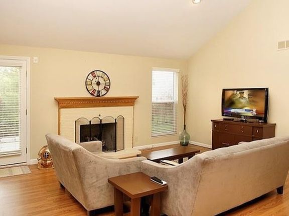 5th image of 6677 Keeneland Way #1