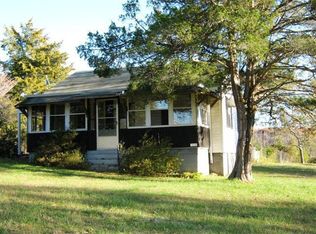 910 Allens Creek Rd, Gladstone, VA 24553