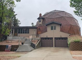 1201 Edgewater Dr, Pierre, SD 57501