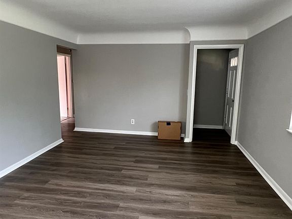 4th image of 3396 Gayheart Ct