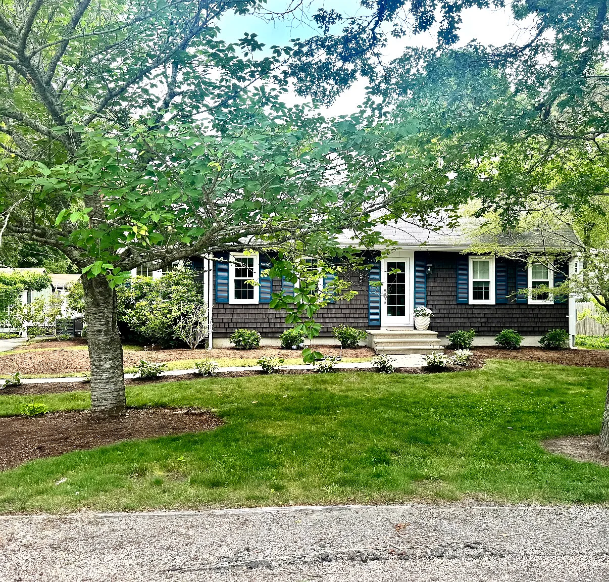 4 bed, 2000 sqft, $3,800 — Photo 1