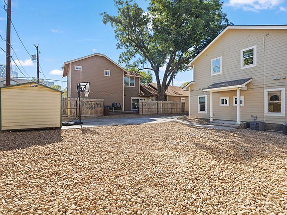 2nd image of 1100 W 22nd 1/2 St