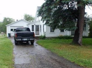 7020 School St, Loudon, NH 03307