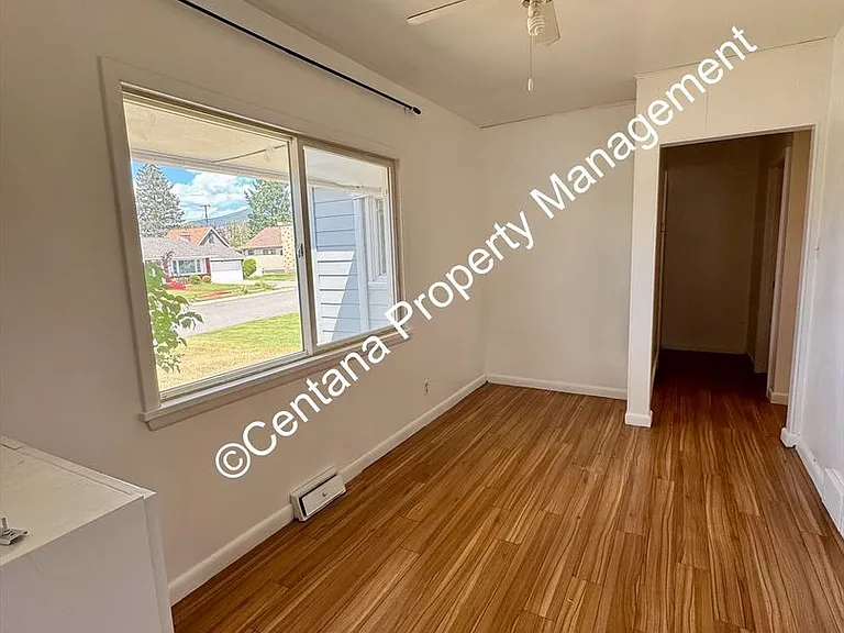 2606 Phillips St — Photo 32