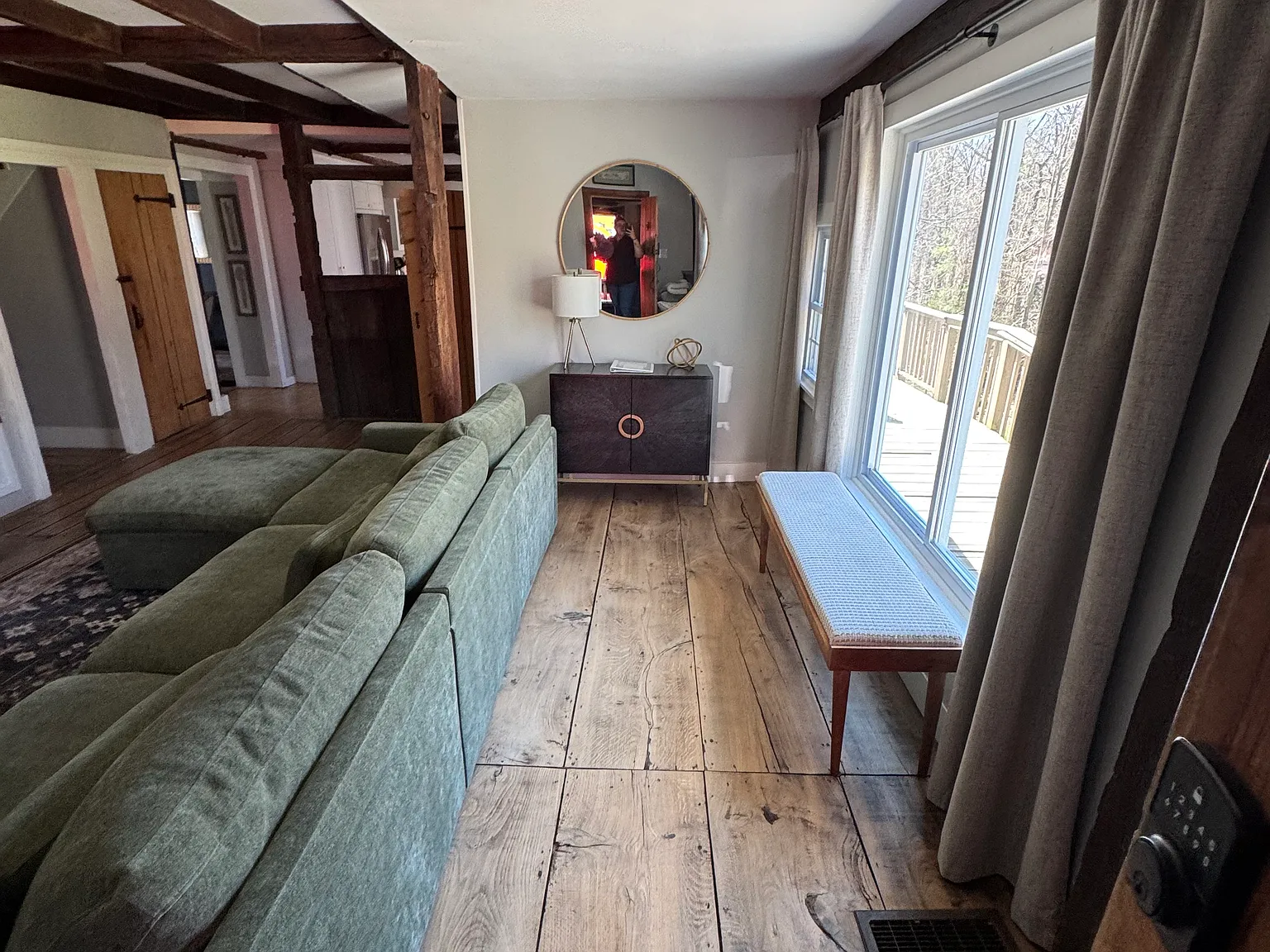5 bed, 2.5 bath, 4118 sqft, $6,000 — Photo 3