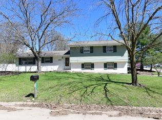 2515 Meadow Lark Ln, Columbia, MO 65201